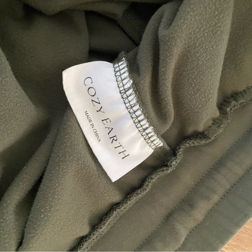 COZY EARTH Mini Skirt Brushed Bamboo Patch Pocket Skirt Olive Green Medium - Picture 6 of 8